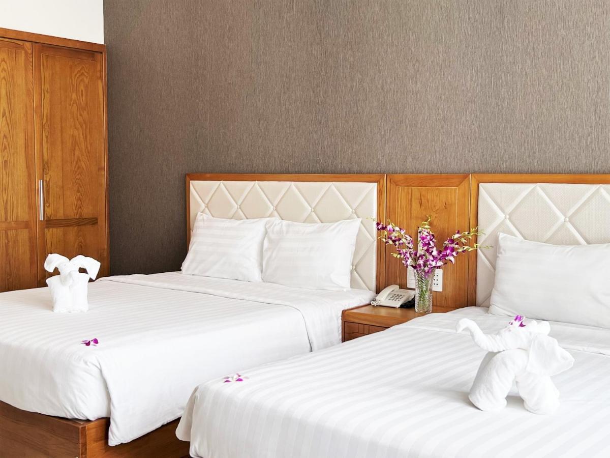 Anh Phuong Hotel & Apartment Дананг Екстериор снимка